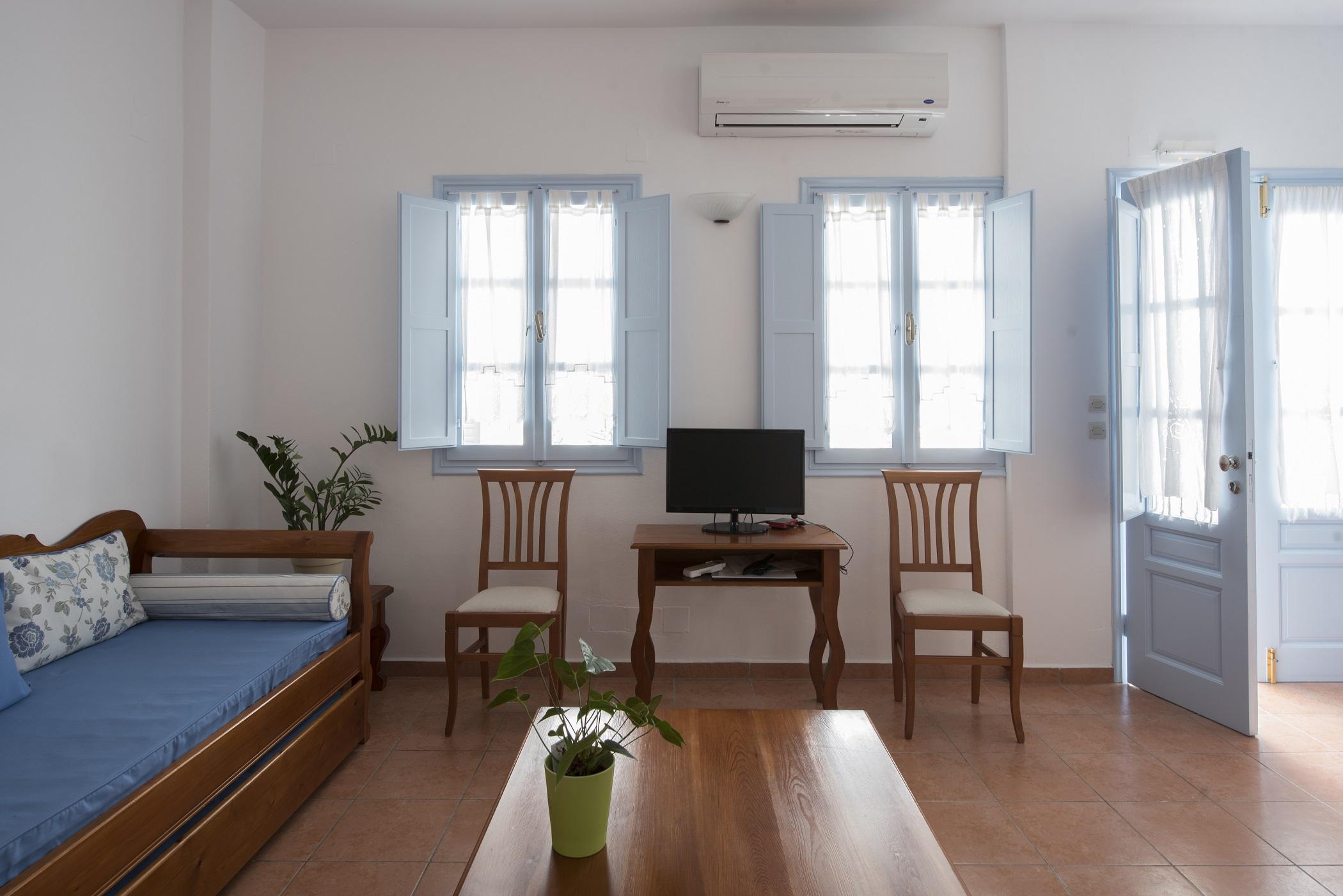 Kastro Suites Fira  Esterno foto