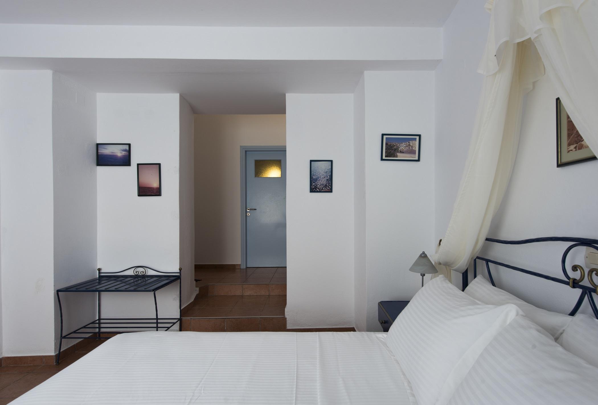 Kastro Suites Fira  Esterno foto
