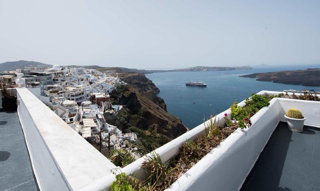 Kastro Suites Fira  Esterno foto