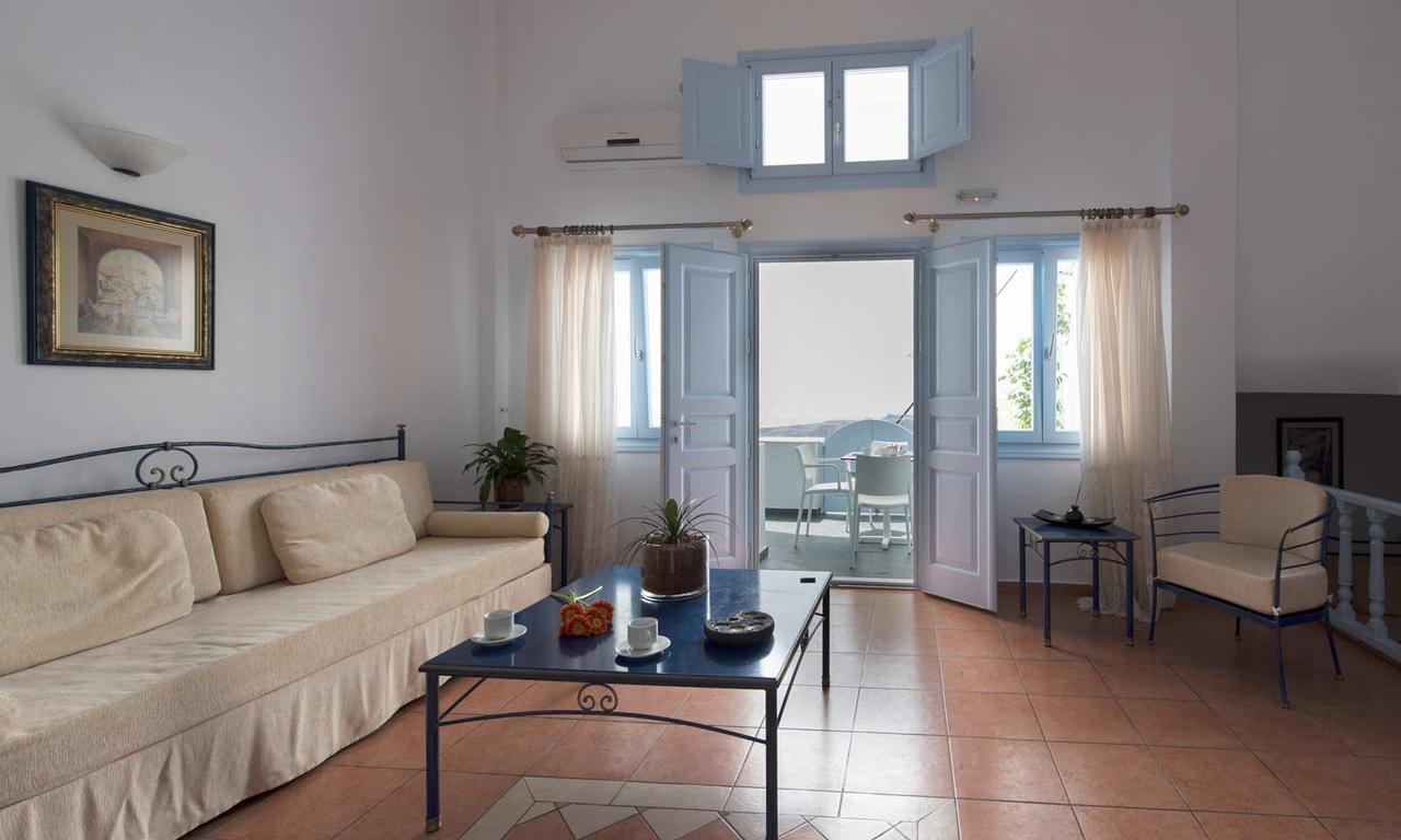 Kastro Suites Fira  Esterno foto